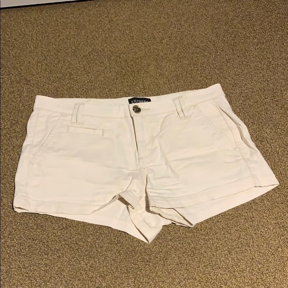 Cream Express shorts